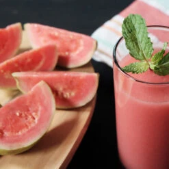 Tropical Pink Guava Tree -Green Plant Store Pink Guava 3